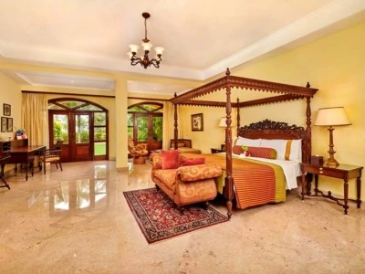 Pool View Suite